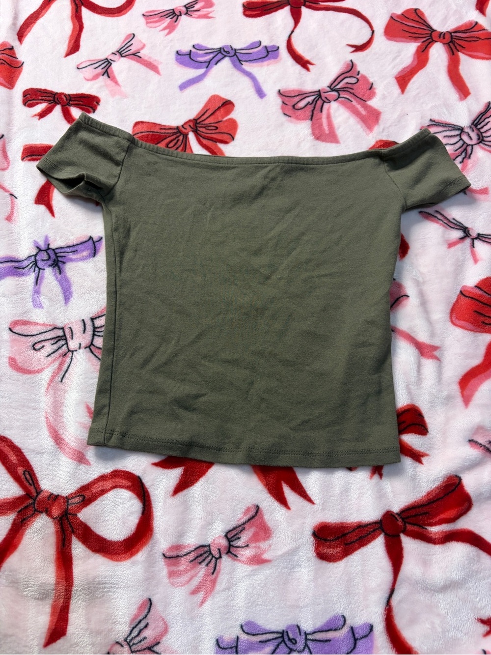 Arizona Jean Company Off-Shoulder Crop Top in Olive